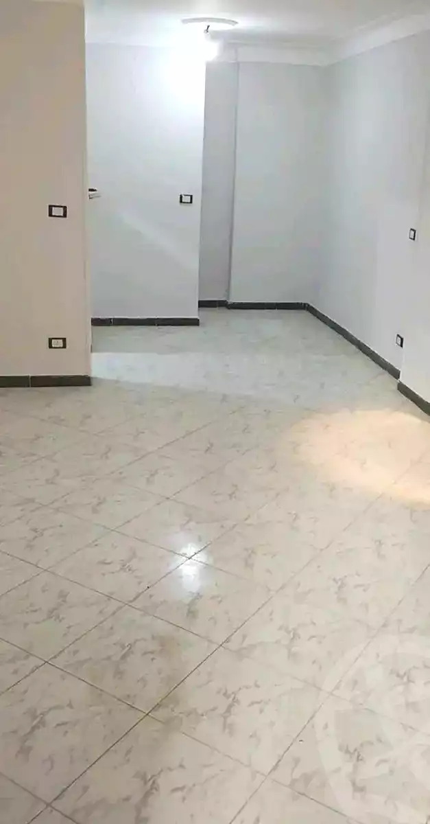 https://aqarmap.com.eg/ar/listing/6925020-for-sale-alexandria-sydy-bshr-sydy-bshr-bhry-el-fakharany-st