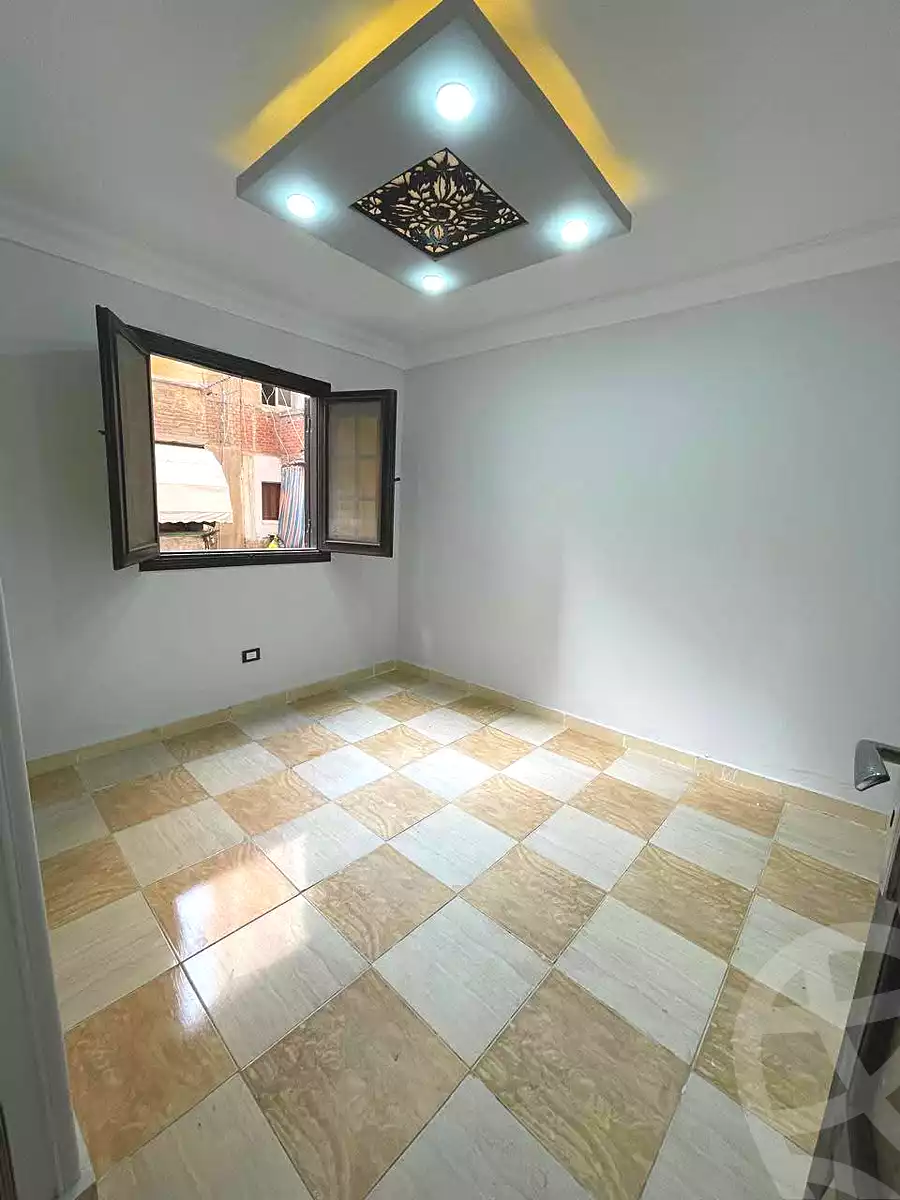 https://aqarmap.com.eg/ar/listing/6925084-for-sale-alexandria-el-asafra-shr-45