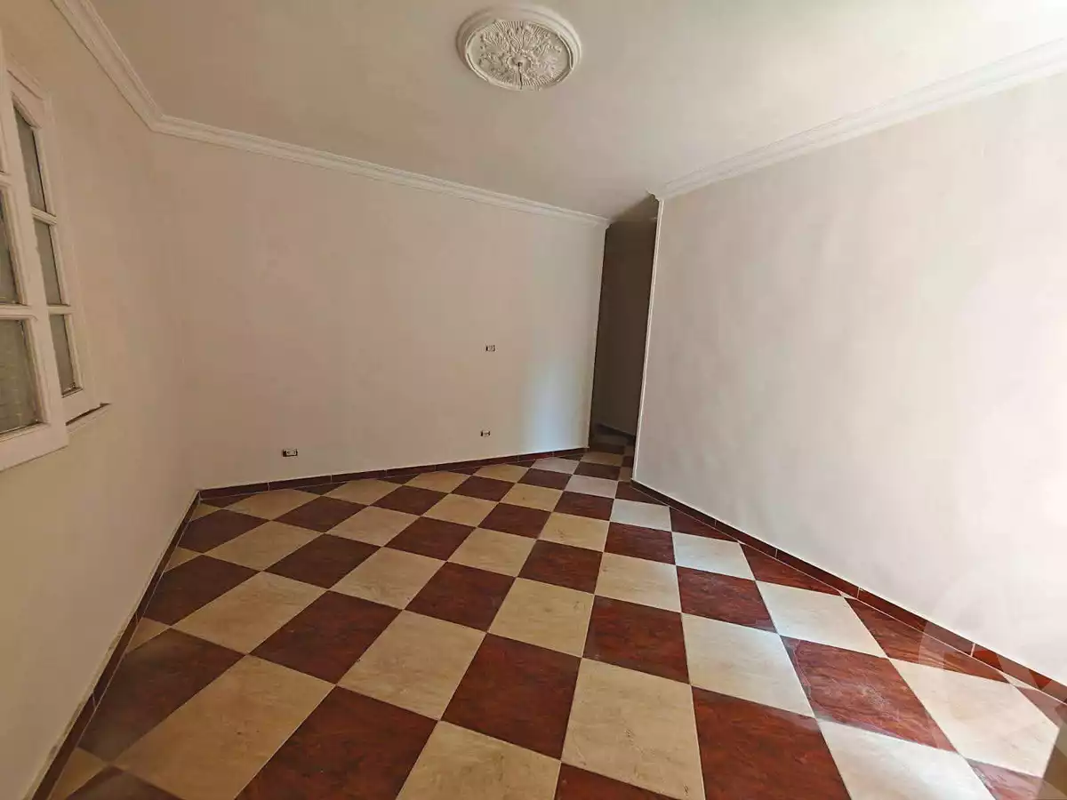 https://aqarmap.com.eg/ar/listing/6925092-for-sale-alexandria-sydy-bshr-tryq-ljysh
