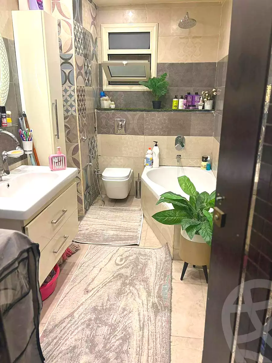 https://aqarmap.com.eg/ar/listing/6925246-for-sale-cairo-ain-shams-mnshy-lthryr