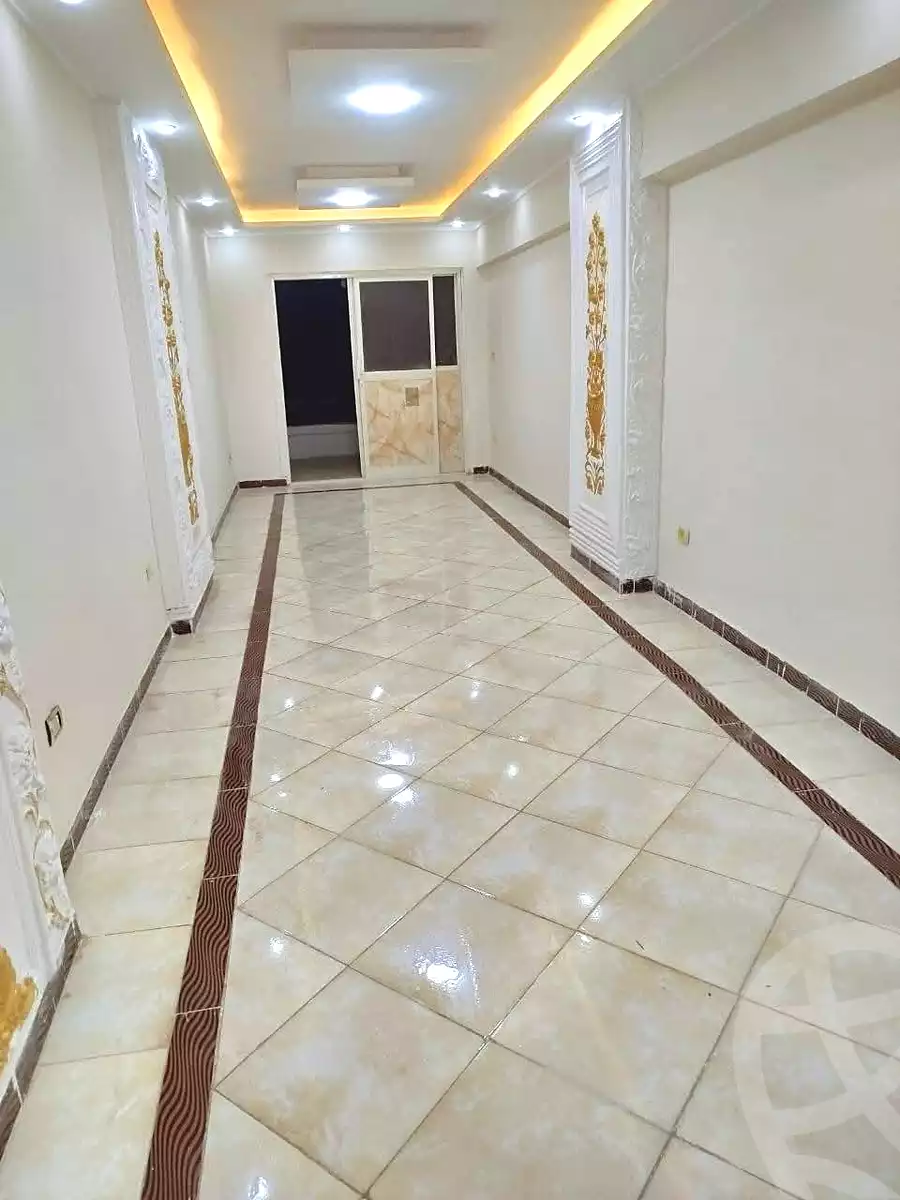 https://aqarmap.com.eg/en/listing/6925335-for-rent-alexandria-al-agamy-bw-ywsf