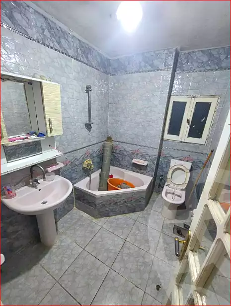 https://aqarmap.com.eg/ar/listing/6925470-for-sale-alexandria-sydy-bshr-sydy-bshr-bhry-amr-el-nogomy-st