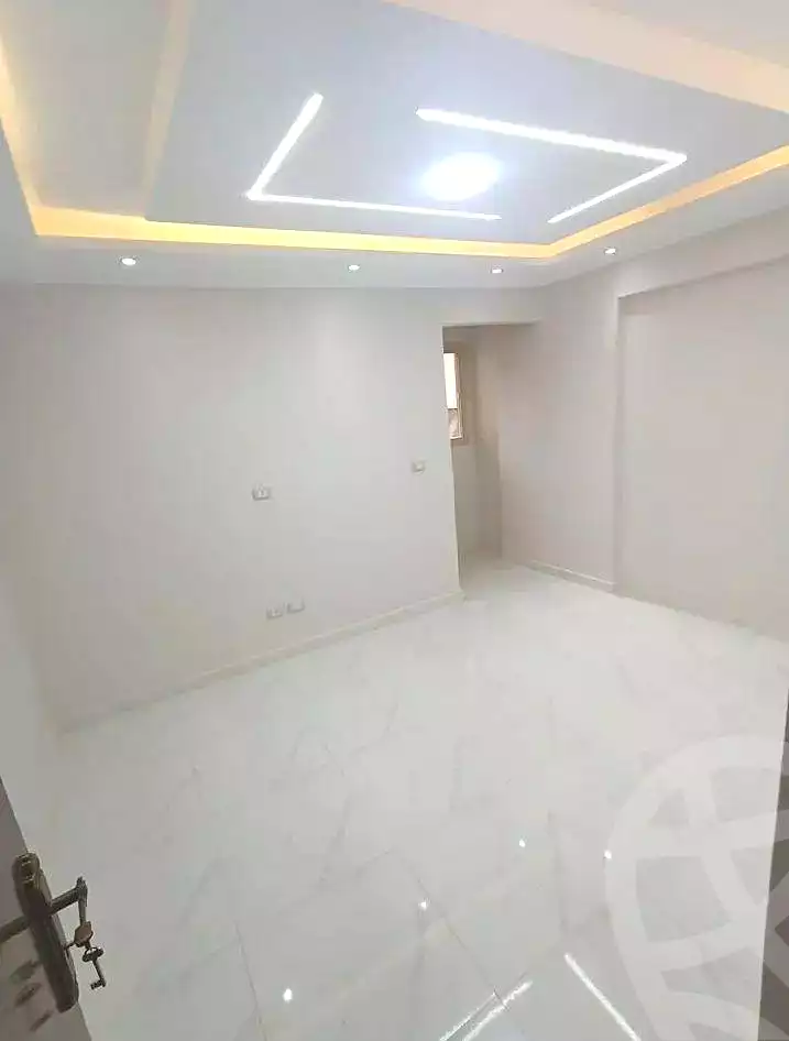 https://aqarmap.com.eg/en/listing/6925572-for-sale-alexandria-sydy-bshr-sydy-bshr-bhry-street-16