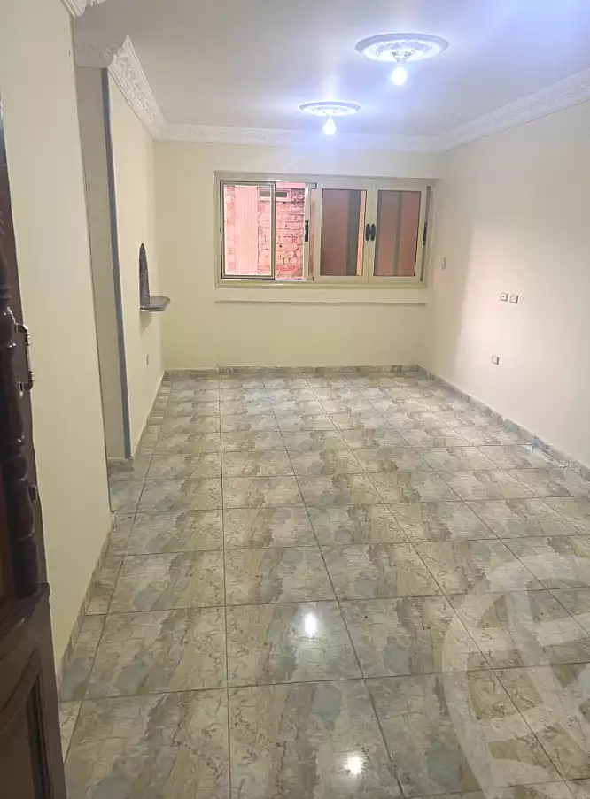 https://aqarmap.com.eg/ar/listing/6925994-for-sale-alexandria-al-agamy-lbytsh-bianchiii