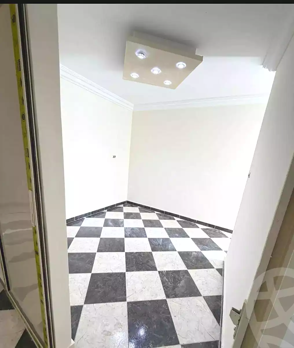 https://aqarmap.com.eg/en/listing/6926426-for-sale-alexandria-el-mandara-nabawy-al-mohandes-st