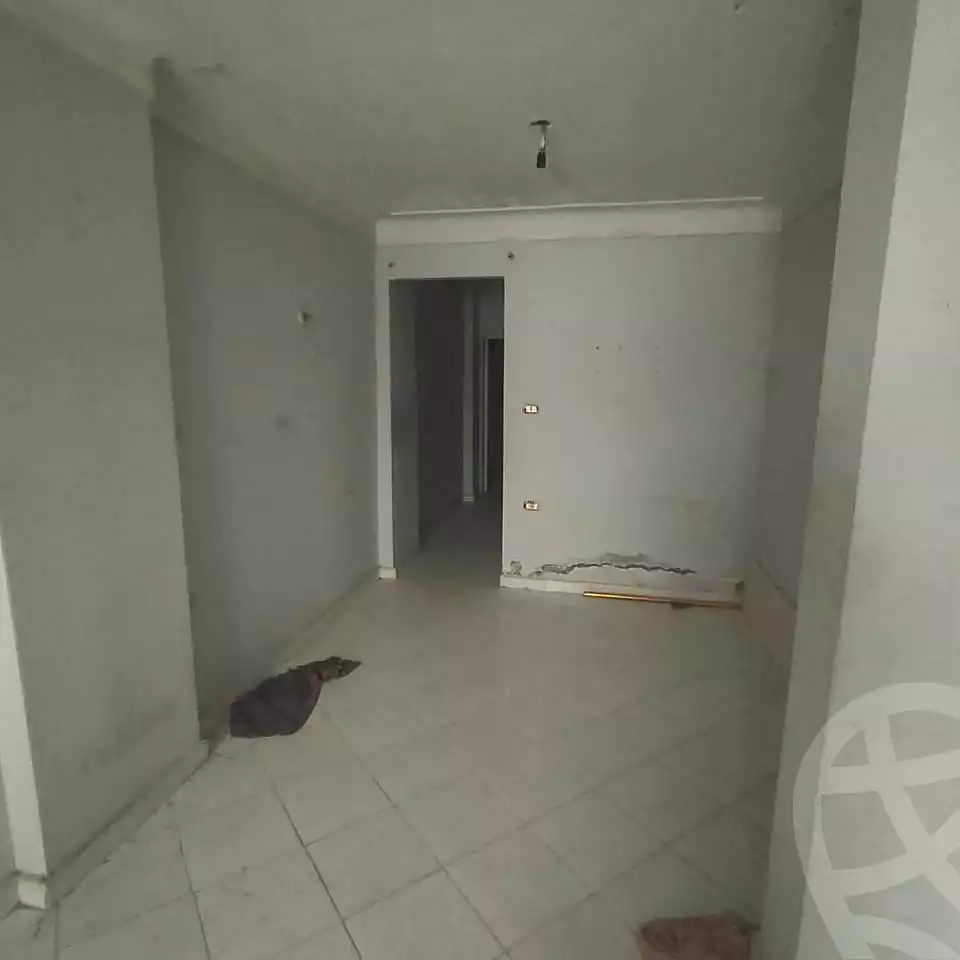 https://aqarmap.com.eg/en/listing/6926520-for-sale-alexandria-lsywf-el-falki