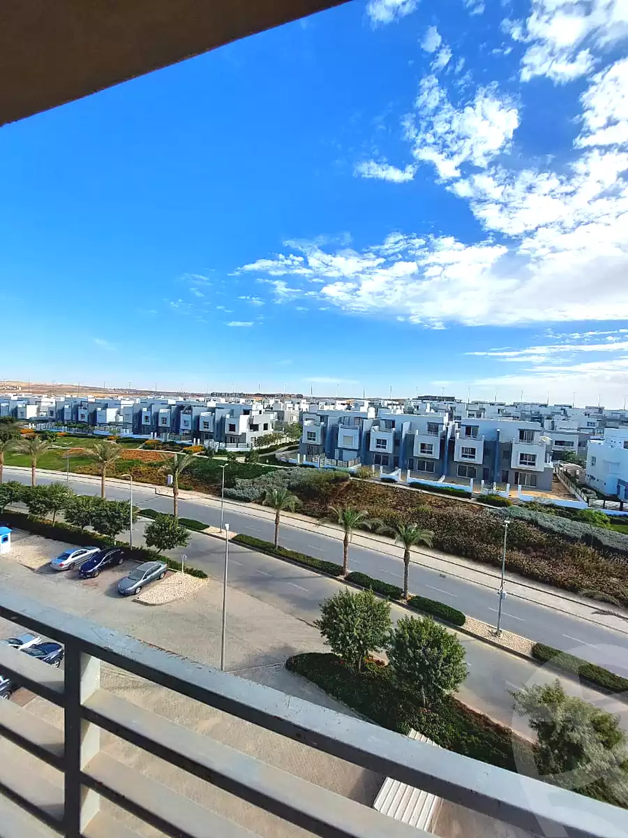 https://aqarmap.com.eg/ar/listing/6927245-for-rent-cairo-new-cairo-compounds-hyde-park-park-corner-hyde-park