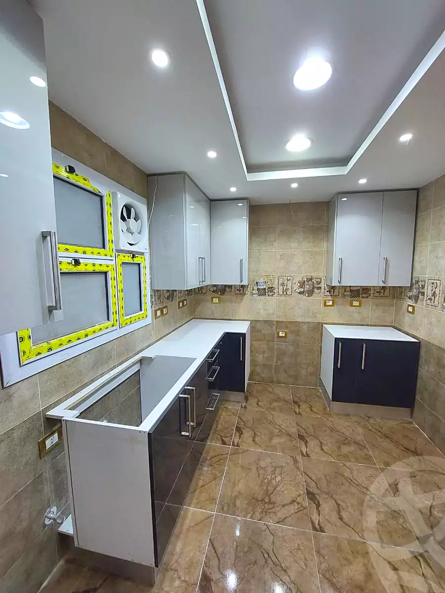 https://aqarmap.com.eg/ar/listing/6927245-for-rent-cairo-new-cairo-compounds-hyde-park-park-corner-hyde-park