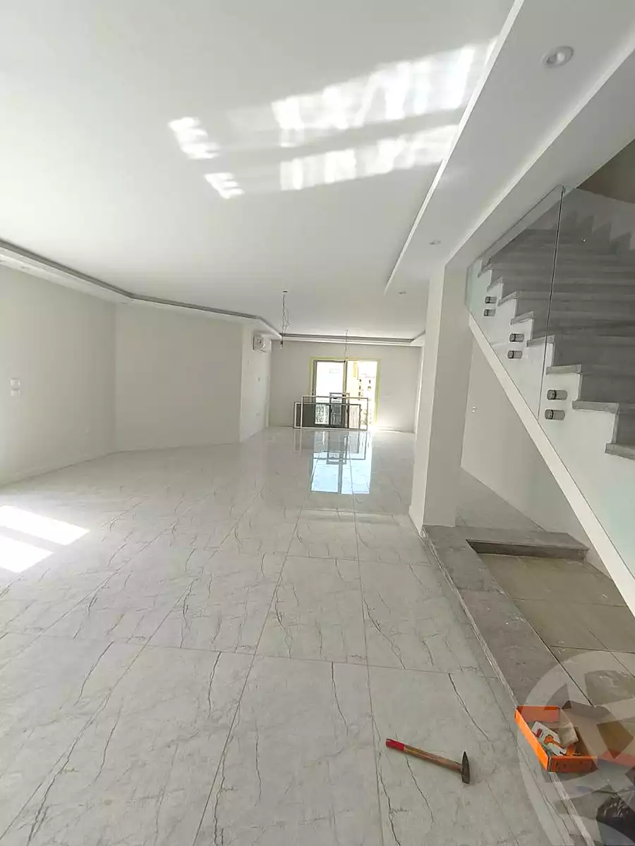 https://aqarmap.com.eg/en/listing/6927294-for-rent-cairo-new-cairo-compounds-mountain-view-hyde-park