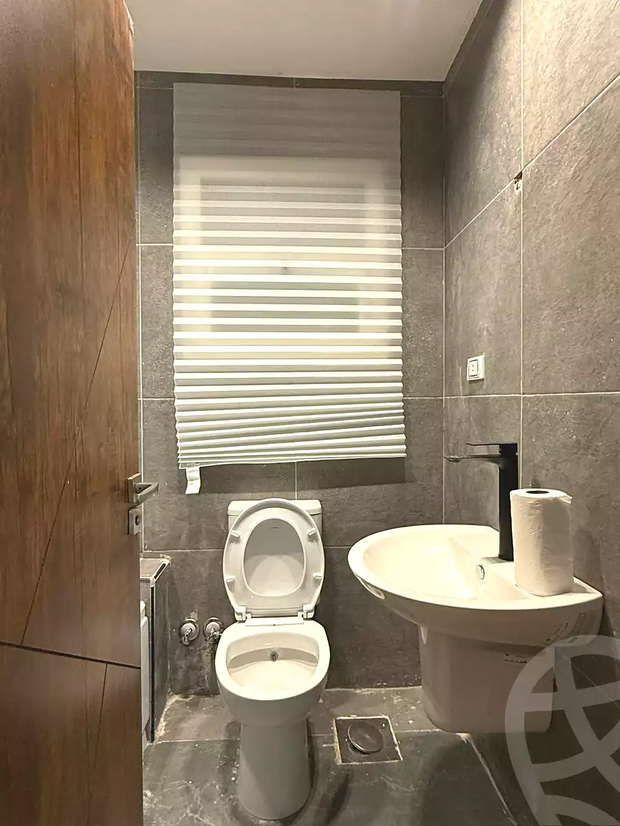 https://aqarmap.com.eg/en/listing/6927370-for-rent-cairo-new-cairo-lrhb-city-group-97