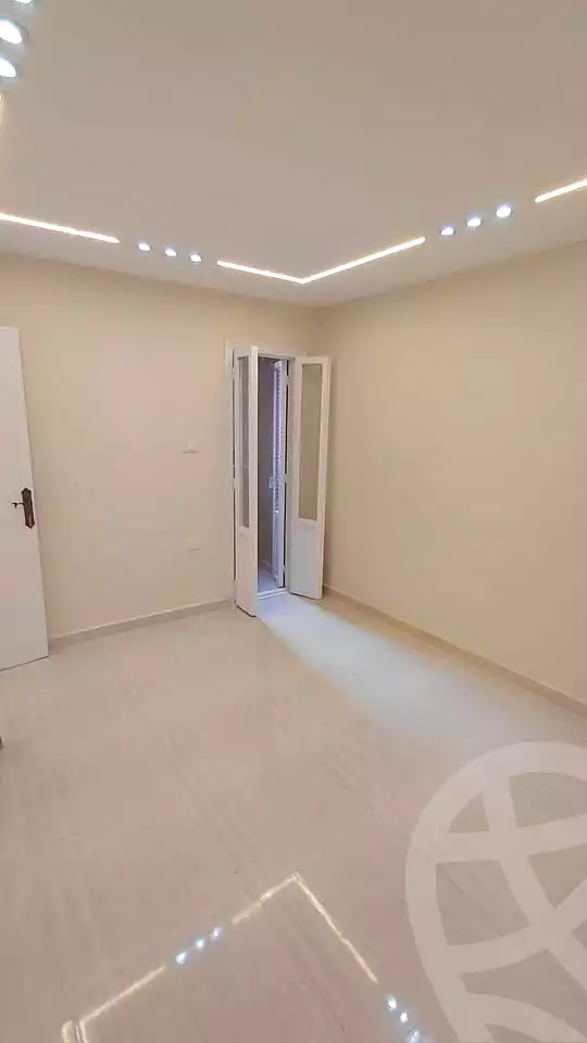https://aqarmap.com.eg/en/listing/6927587-for-sale-alexandria-sydy-bshr-sydy-bshr-bhry