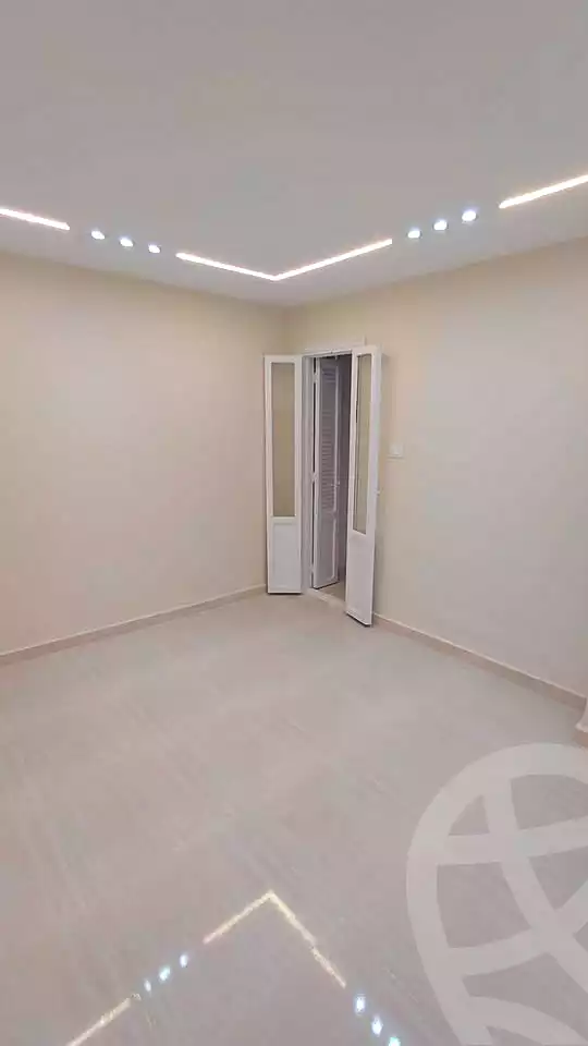 https://aqarmap.com.eg/ar/listing/6927663-for-sale-alexandria-sydy-bshr-sydy-bshr-bhry