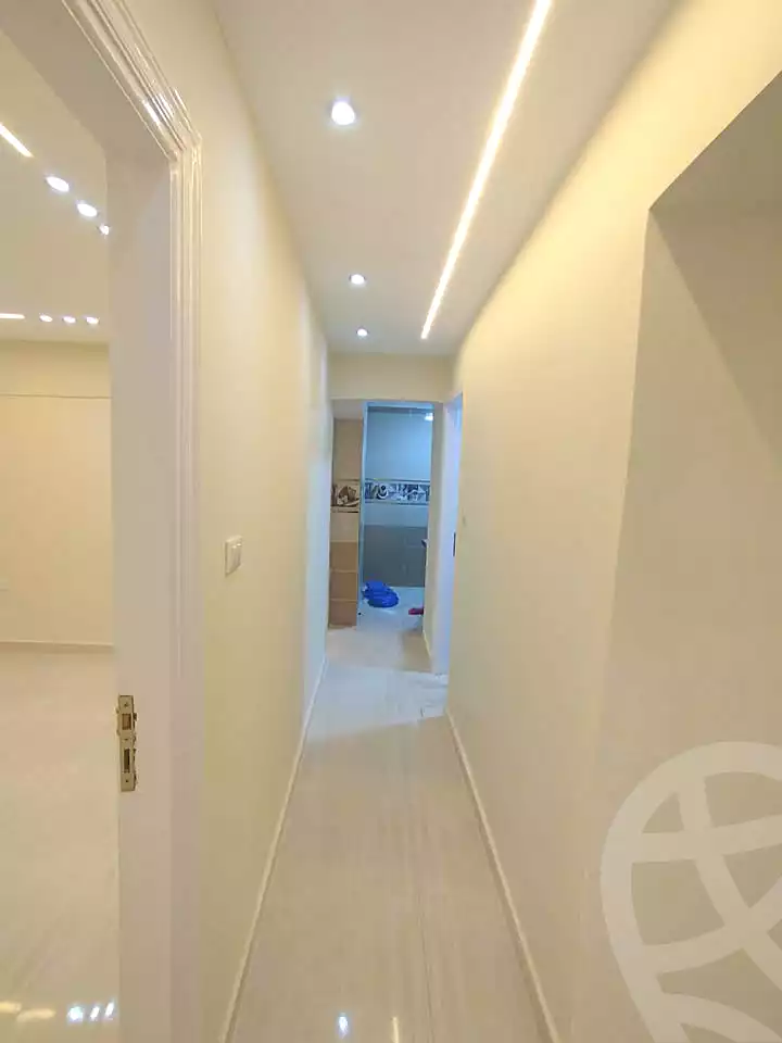 https://aqarmap.com.eg/ar/listing/6927668-for-sale-alexandria-sydy-bshr-sydy-bshr-bhry-gamal-abd-el-nasir-st