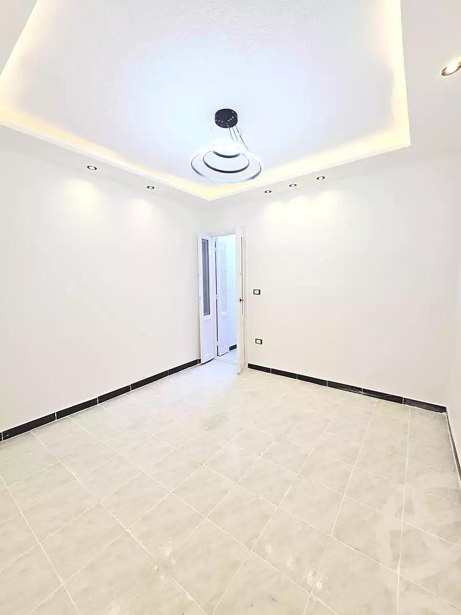https://aqarmap.com.eg/ar/listing/6927694-for-sale-alexandria-al-agamy-shataa-el-nakheel