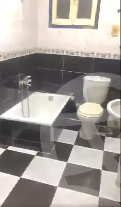 https://aqarmap.com.eg/ar/listing/6928033-for-sale-cairo-ain-shams-ahmed-esmat-st