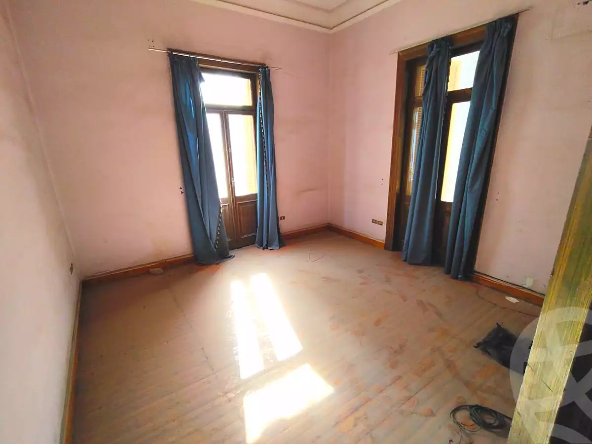 https://aqarmap.com.eg/ar/listing/6928102-for-rent-cairo-downtown-abdeen-el-gomhoreya-st