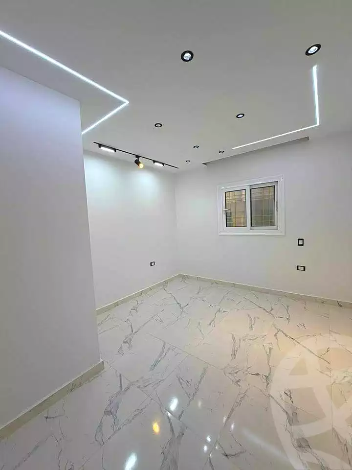 https://aqarmap.com.eg/ar/listing/6928139-for-sale-alexandria-al-agamy-lbytsh-zayed-st