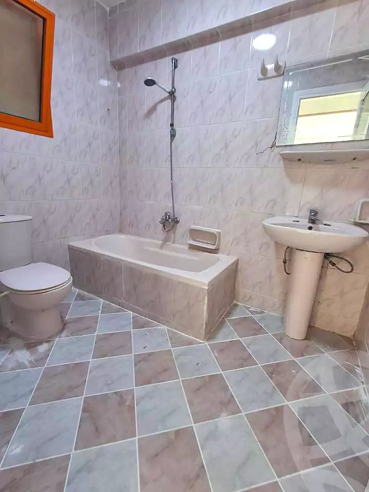 https://aqarmap.com.eg/en/listing/6928593-for-sale-alexandria-al-agamy-shataa-el-nakheel