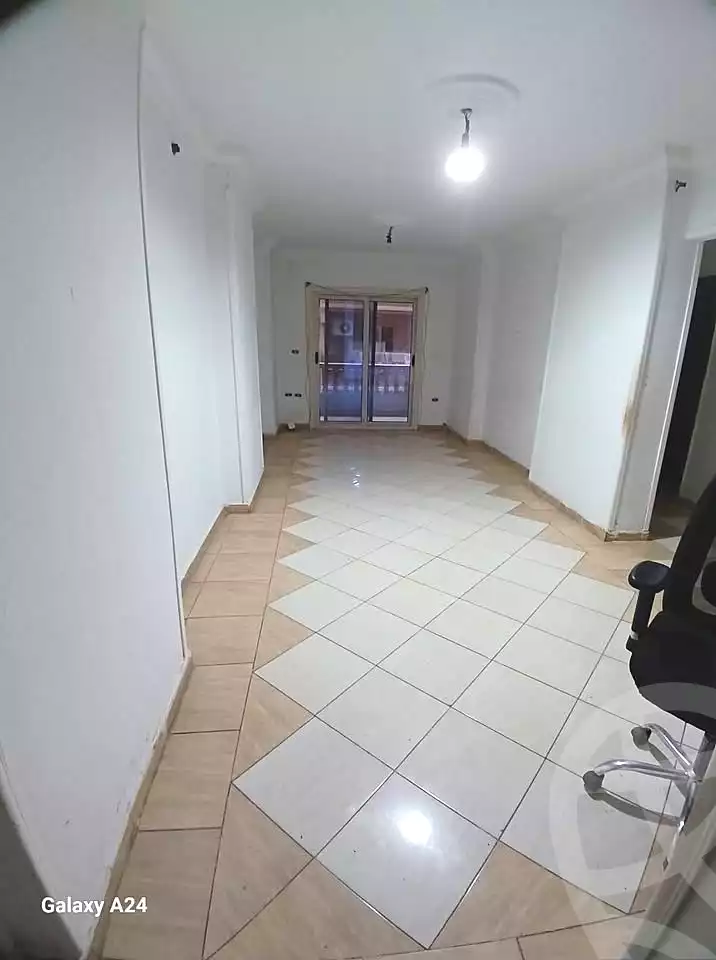 https://aqarmap.com.eg/ar/listing/6928612-for-rent-alexandria-el-asafra-l-sfr-bhry
