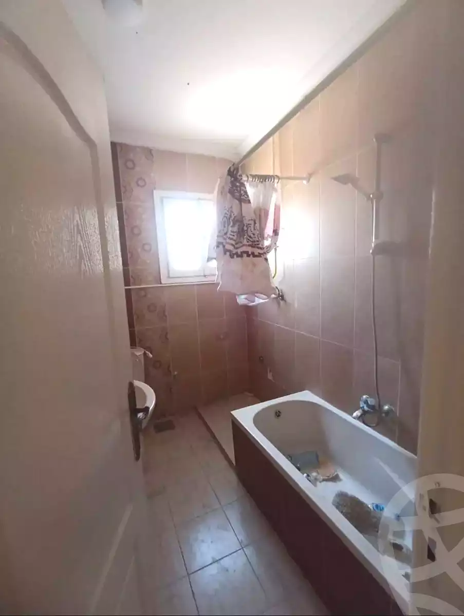 https://aqarmap.com.eg/ar/listing/6928844-for-rent-alexandria-zezenia