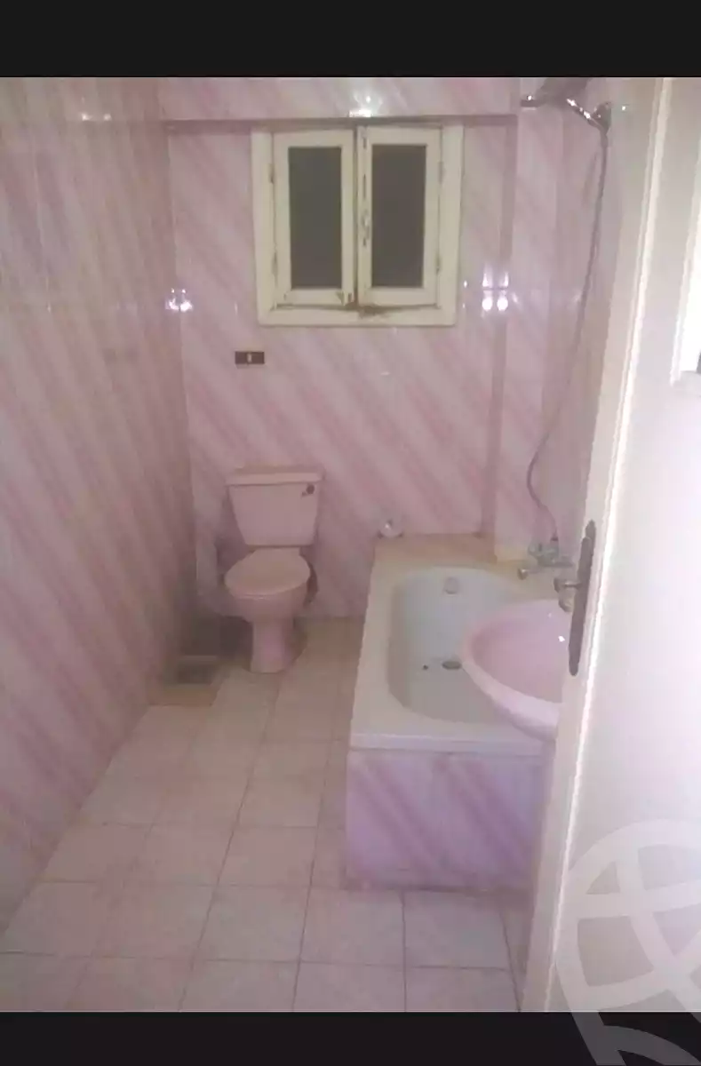 https://aqarmap.com.eg/ar/listing/6928853-for-sale-alexandria-sydy-bshr-sydy-bshr-qbly