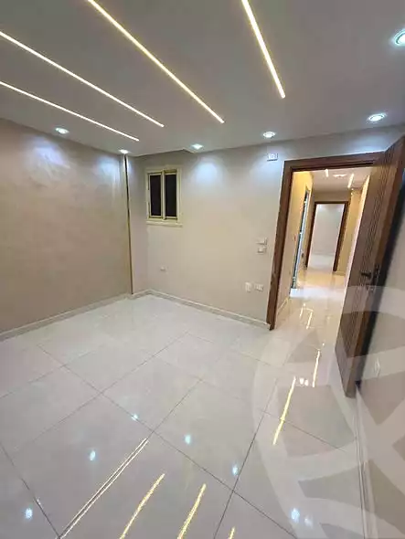 https://aqarmap.com.eg/ar/listing/6929296-for-sale-cairo-el-haram-el-lebeny-soltan-khattab-st