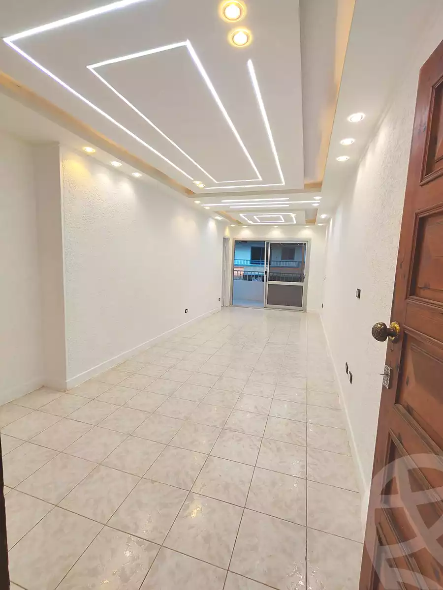 https://aqarmap.com.eg/ar/listing/6929834-for-sale-alexandria-al-agamy-shataa-el-nakheel