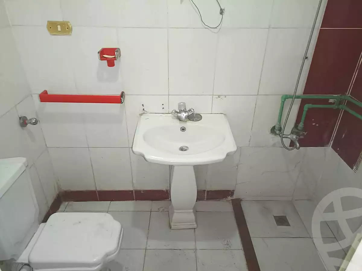 https://aqarmap.com.eg/ar/listing/6930038-for-rent-alexandria-sydy-bshr-sydy-bshr-bhry