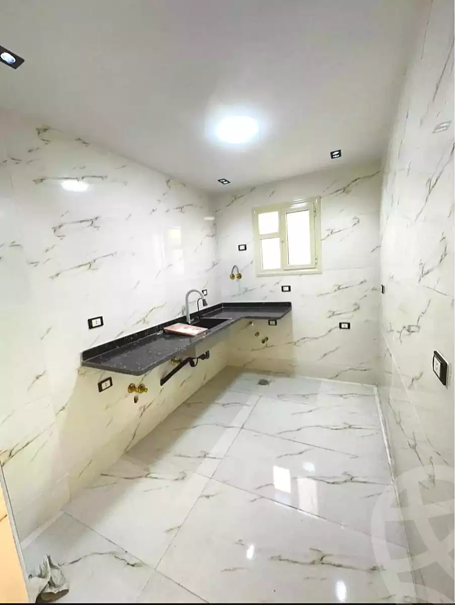 https://aqarmap.com.eg/ar/listing/6930158-for-sale-alexandria-al-agamy-lbytsh-shahr-al-assal-st