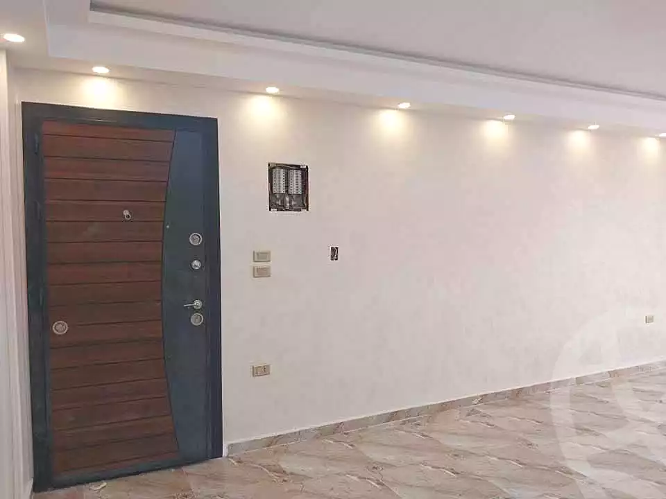 https://aqarmap.com.eg/en/listing/6930364-for-sale-cairo-helwan-rostom-st