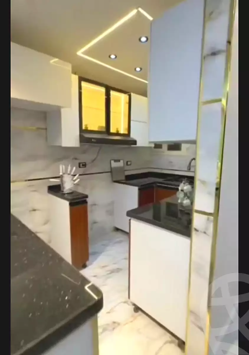 https://aqarmap.com.eg/ar/listing/6930611-for-sale-cairo-ain-shams-ahmed-esmat-st