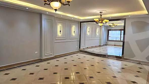https://aqarmap.com.eg/ar/listing/6930875-for-sale-cairo-helwan-ahmed-enci-st