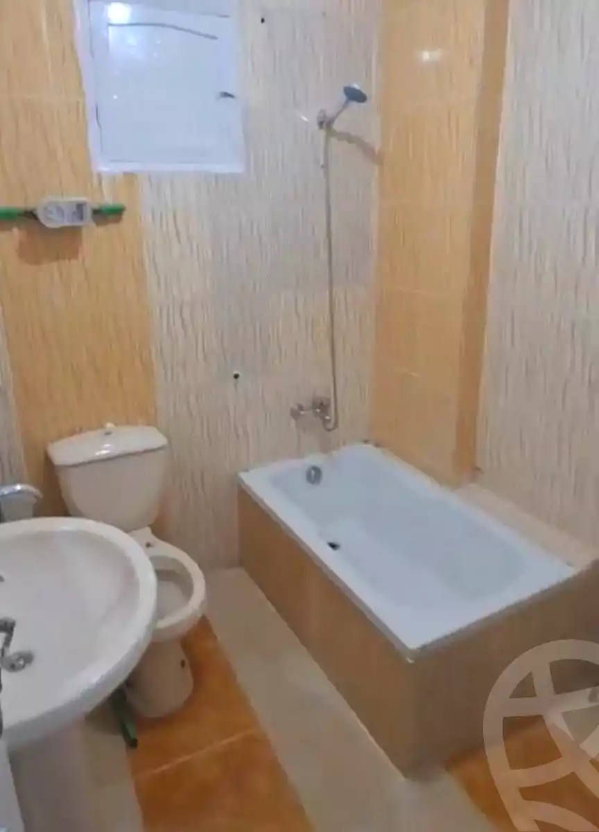 https://aqarmap.com.eg/ar/listing/6930936-for-sale-alexandria-sydy-bshr-sydy-bshr-bhry-shr-mhmd-njyb
