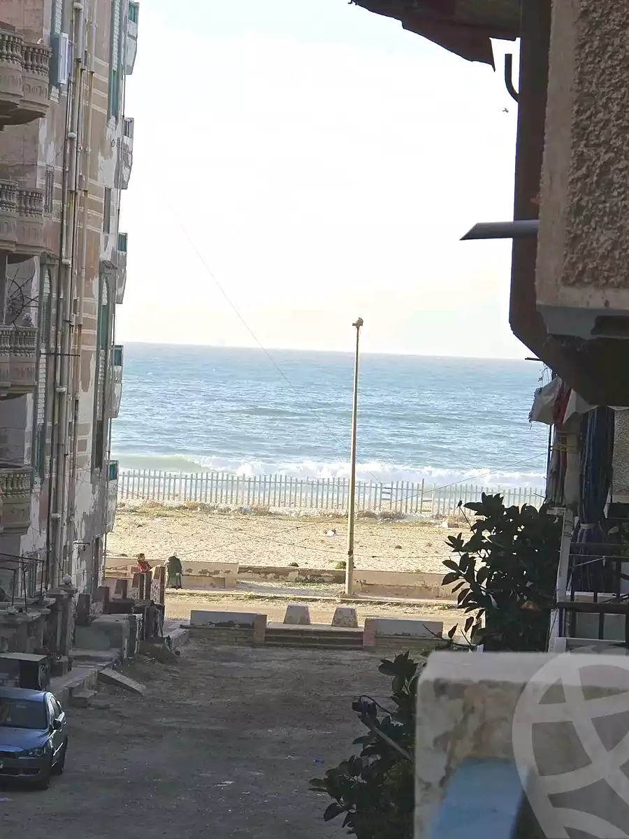 https://aqarmap.com.eg/ar/listing/6931046-for-sale-alexandria-al-agamy-shataa-el-nakheel