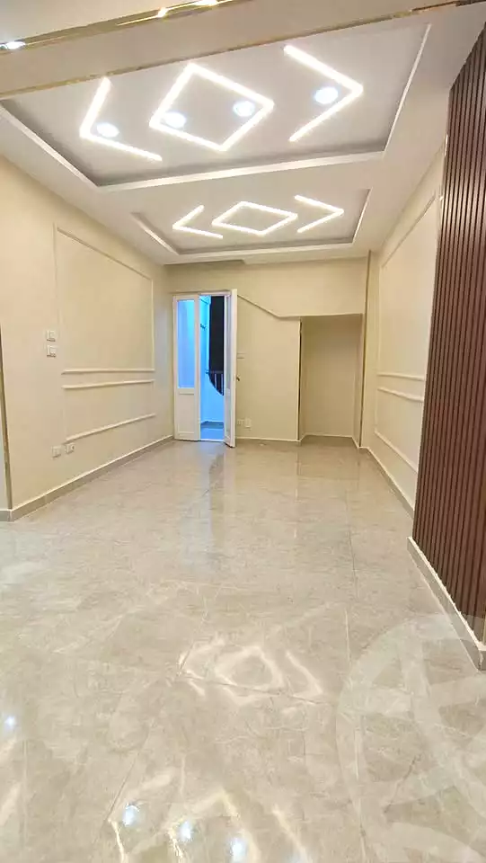 https://aqarmap.com.eg/ar/listing/6931323-for-sale-alexandria-miami-el-sebaey-st