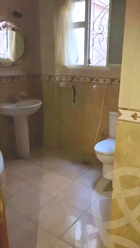 https://aqarmap.com.eg/en/listing/6931459-for-sale-alexandria-al-agamy-el-hanouvel-al-asdakaa-st