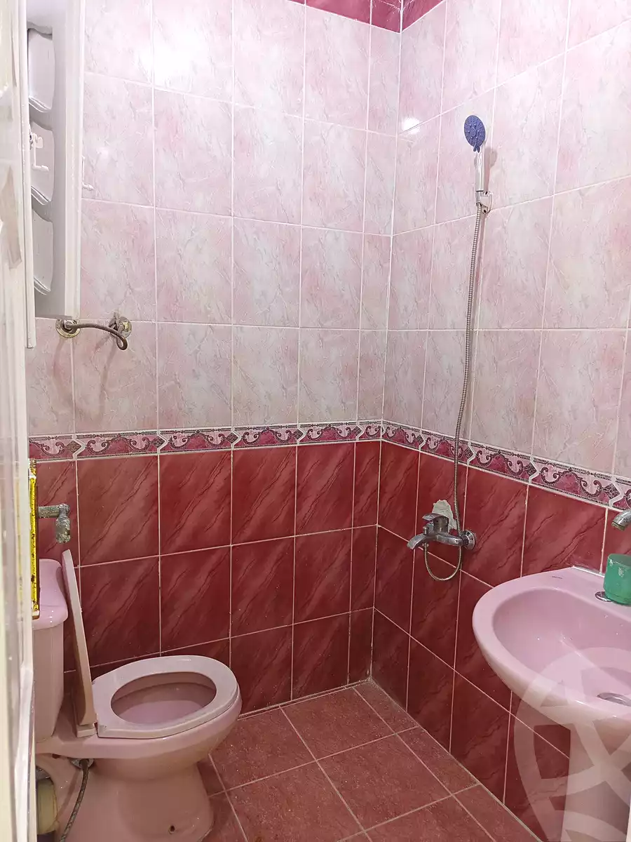 https://aqarmap.com.eg/ar/listing/6931463-for-sale-alexandria-al-agamy-el-hanouvel