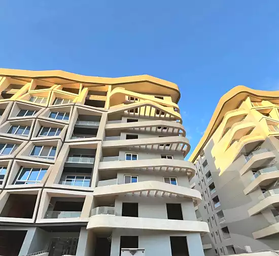 https://aqarmap.com.eg/en/listing/6931663-for-sale-cairo-new-administrative-capital-r7-midtown-condo