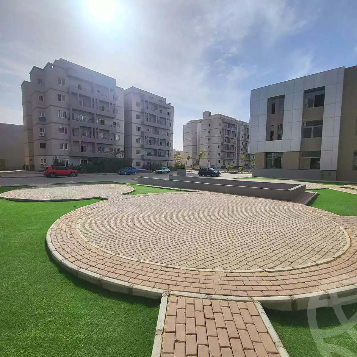 https://aqarmap.com.eg/en/listing/6931918-for-sale-cairo-6th-of-october-hadaeq-october-compounds-sun-capital