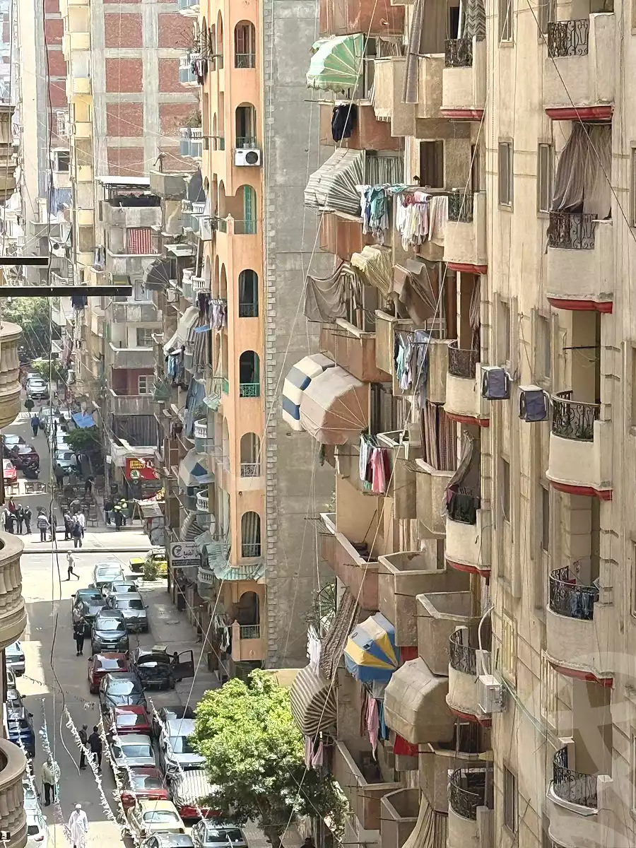 https://aqarmap.com.eg/ar/listing/6932307-for-sale-alexandria-sydy-bshr-sydy-bshr-bhry-street-15
