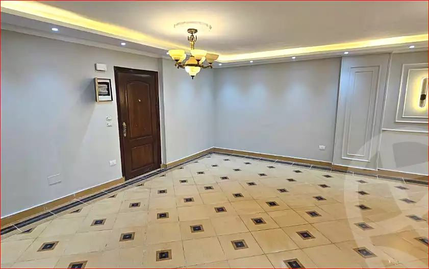 https://aqarmap.com.eg/en/listing/6932838-for-sale-cairo-helwan-ahmed-enci-st