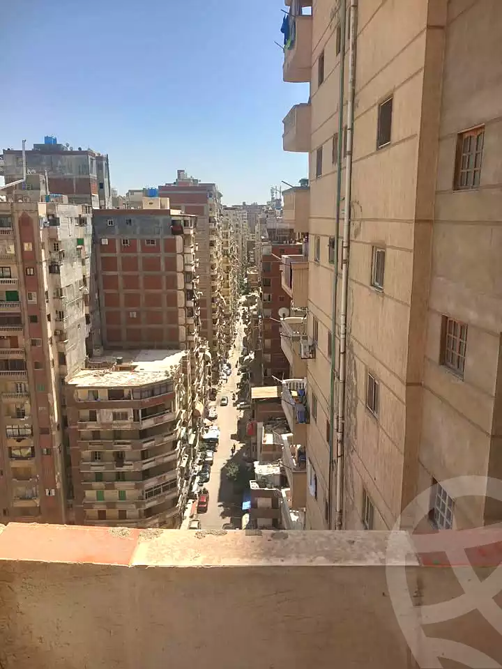 https://aqarmap.com.eg/ar/listing/6933258-for-sale-alexandria-sydy-bshr-sydy-bshr-bhry-shr-mhmd-njyb