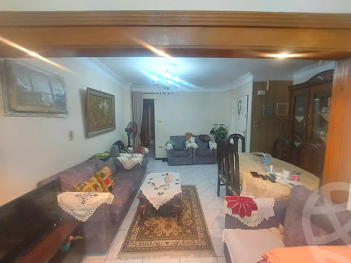 https://aqarmap.com.eg/ar/listing/6930561-for-sale-cairo-helwan-zou-el-fekar-basha-st