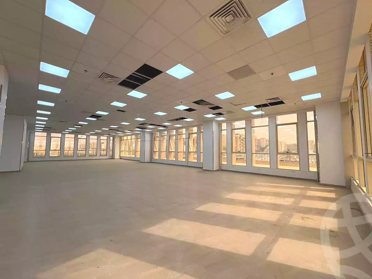 https://aqarmap.com.eg/ar/listing/6930427-for-rent-cairo-new-cairo-first-settlement-mhwr-mstfy-kml