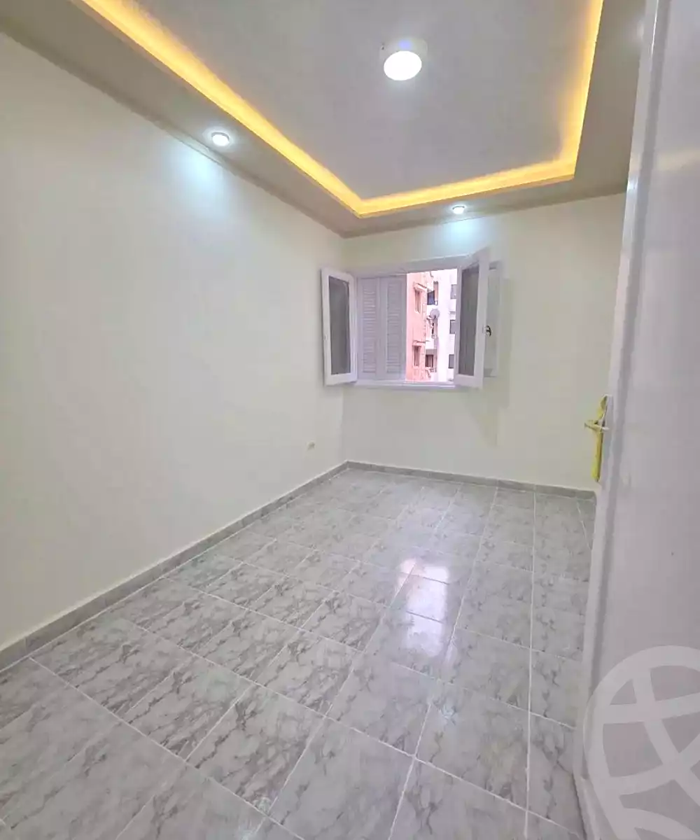 https://aqarmap.com.eg/ar/listing/6933691-for-sale-alexandria-al-agamy-shataa-el-nakheel