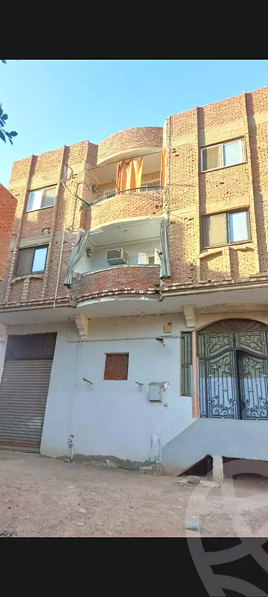 https://aqarmap.com.eg/ar/listing/6933858-for-sale-cairo-ljyz-el-warraq-jazirat-muhammad