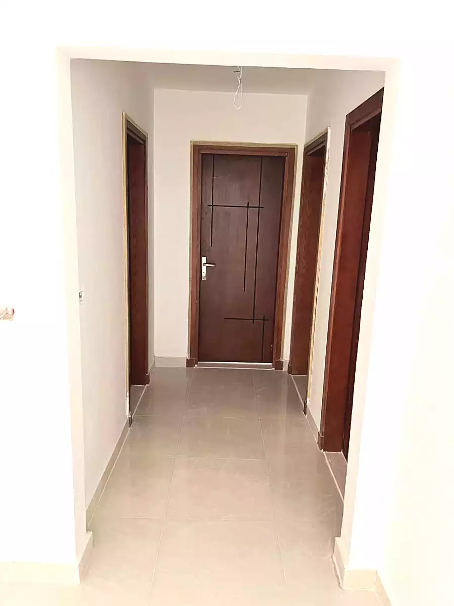 https://aqarmap.com.eg/ar/listing/6934229-for-sale-cairo-new-administrative-capital-r8-rmtn