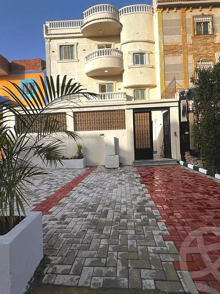 https://aqarmap.com.eg/en/listing/6934428-for-sale-cairo-6th-of-october-hadaeq-october-ebni-betak-5