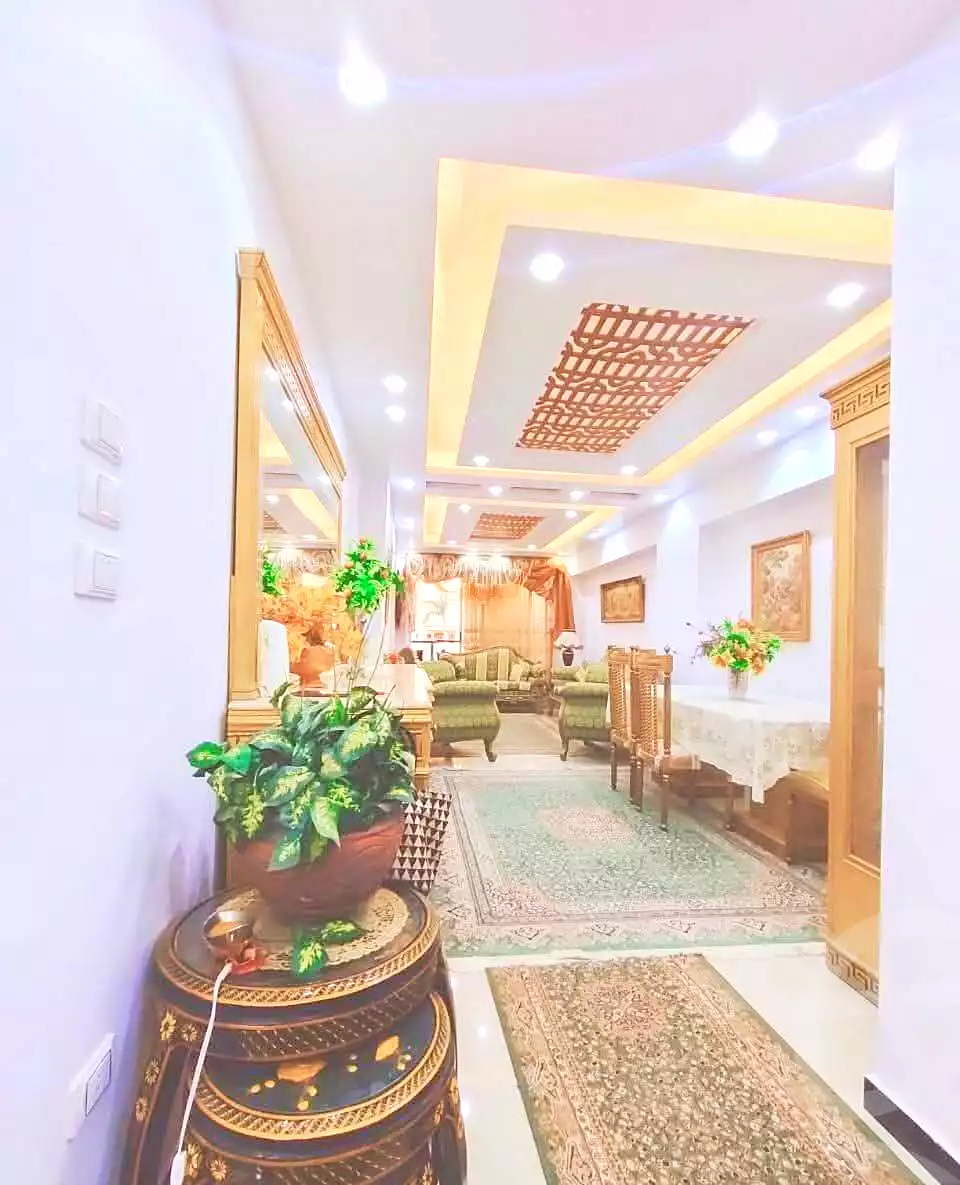 https://aqarmap.com.eg/ar/listing/6934628-for-sale-alexandria-al-agamy-lbytsh-bianchiii