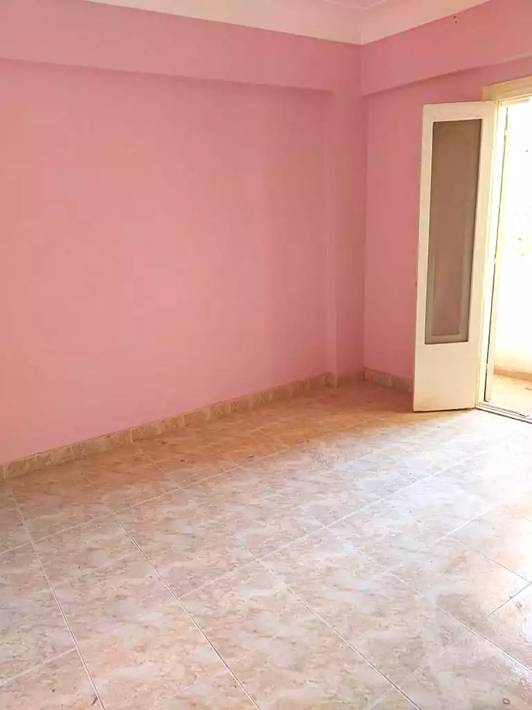 https://aqarmap.com.eg/ar/listing/6935276-for-sale-alexandria-al-agamy-el-hanouvel-al-haded-we-al-soulb-st